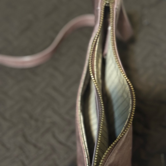 Beautiful Frye Leather Purse - Picture 6 of 8